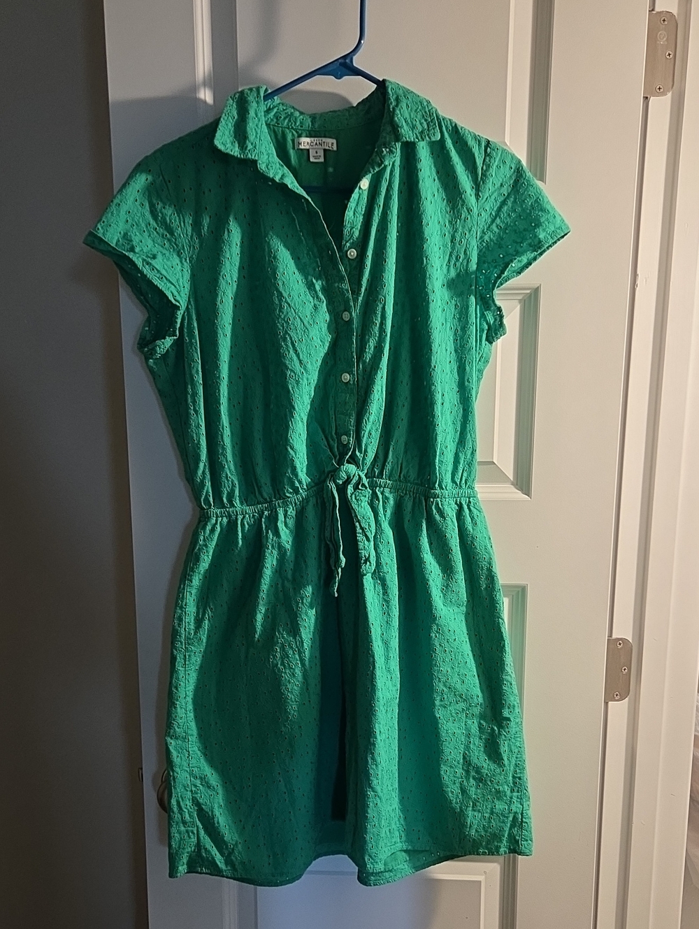 J Crew Green Dress With Cute Eyelet Design Size Small